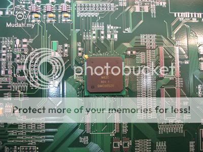 motherboard.jpg