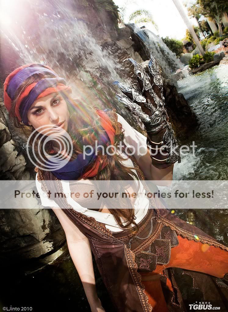波斯王子女版cosplay,公主更是独具风格哦!